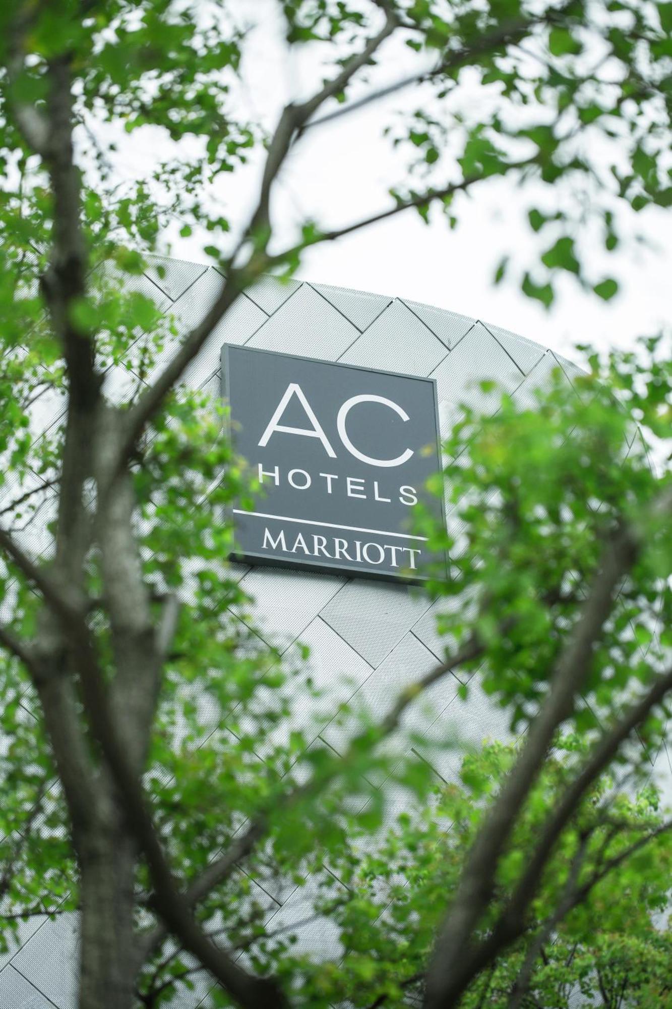 Ac Hotel By Marriott Chengdu North Exteriör bild